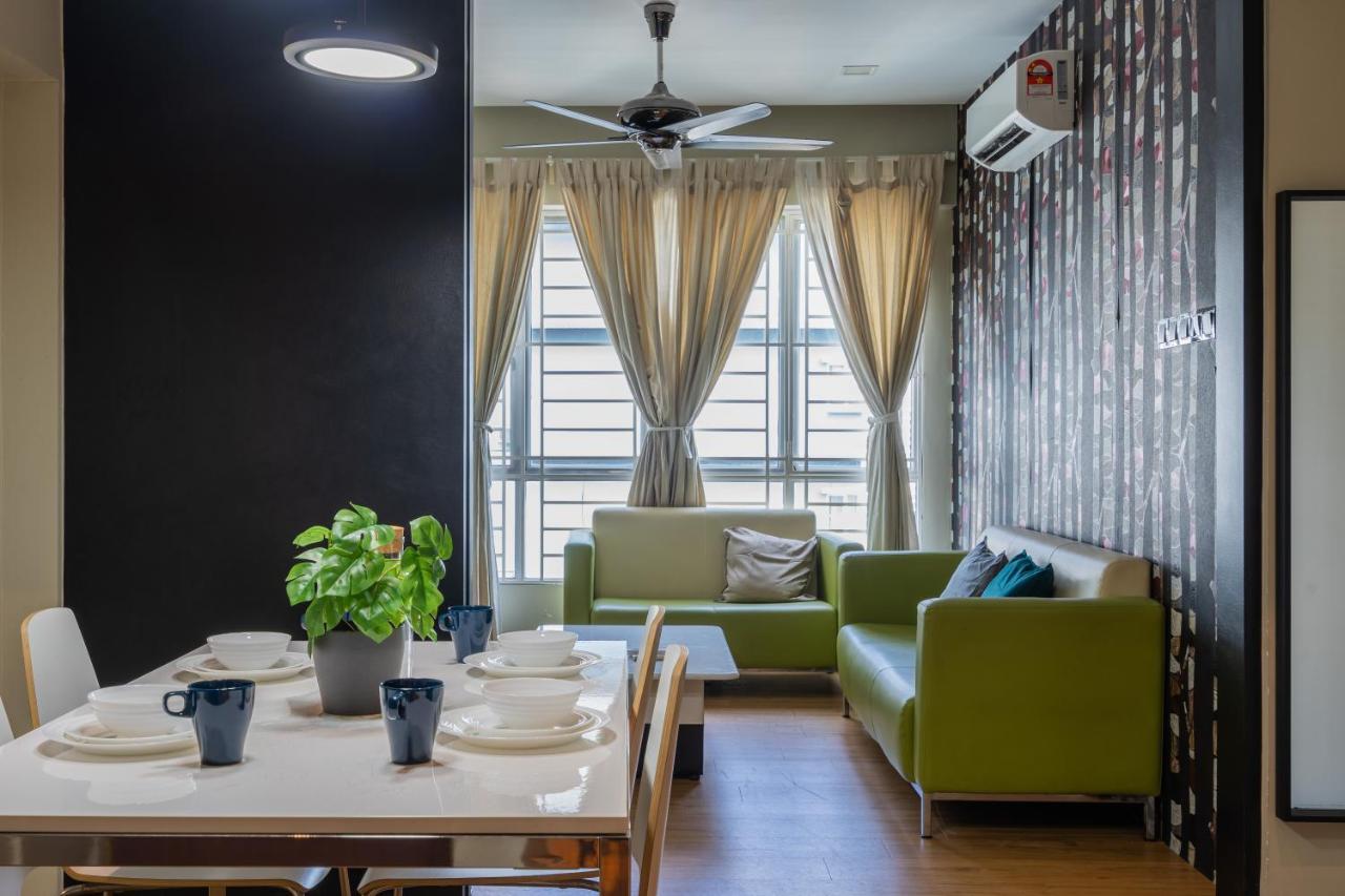 Cozy 2-Bedroom For 4 Pax With Pool - ซูบังจายา ภายนอก รูปภาพ